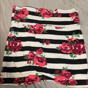 Rue 21 skirt